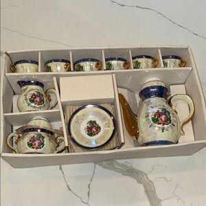 Imperial coffee Set, 17 Pieces Elegant Floral coffee Set with Gold Accents